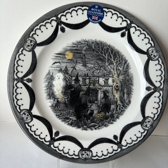 NWT 3 X Royal Stafford Halloween Coven Witches Spell Black Cat 11" Dinner Plates - Picture 1 of 5